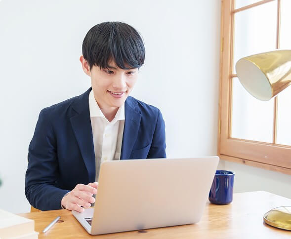 オンラインで受講する生徒さんの写真